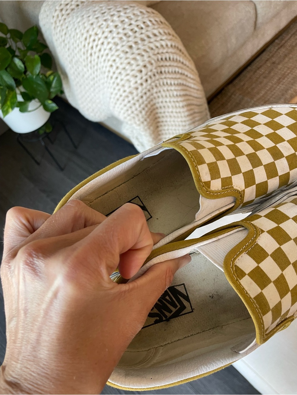 Vans Classic Slip-On Checkerboard in Mustard/White - Picture 6 of 6